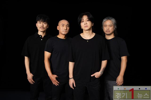 제39회 이천도자기축제, 화려한 개막식 개최(윤도현밴드).jpg