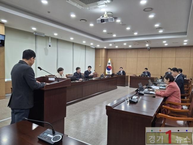 이천시의회 임시회.jpg