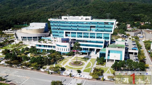 이천시청 전경.jpg